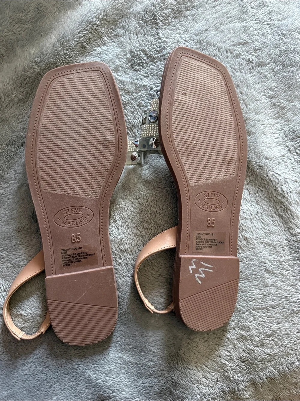Steve Madden eye straps sandals