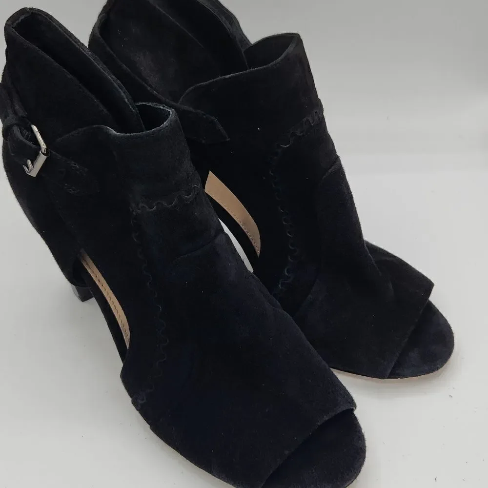Vince Camuto vince camuto
