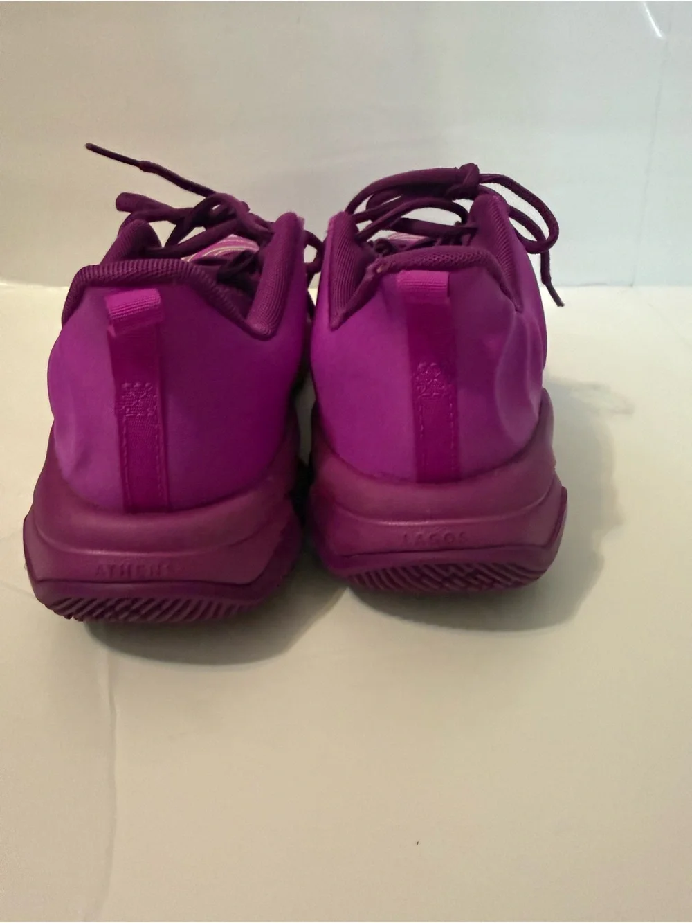 Nike Giannis Immortality 4 Youth Kids Size 6.5 Purple Neon Green