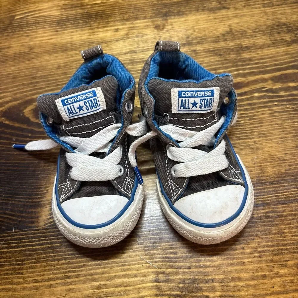 Converse Gray And‎ Blue Sneakers Size 5