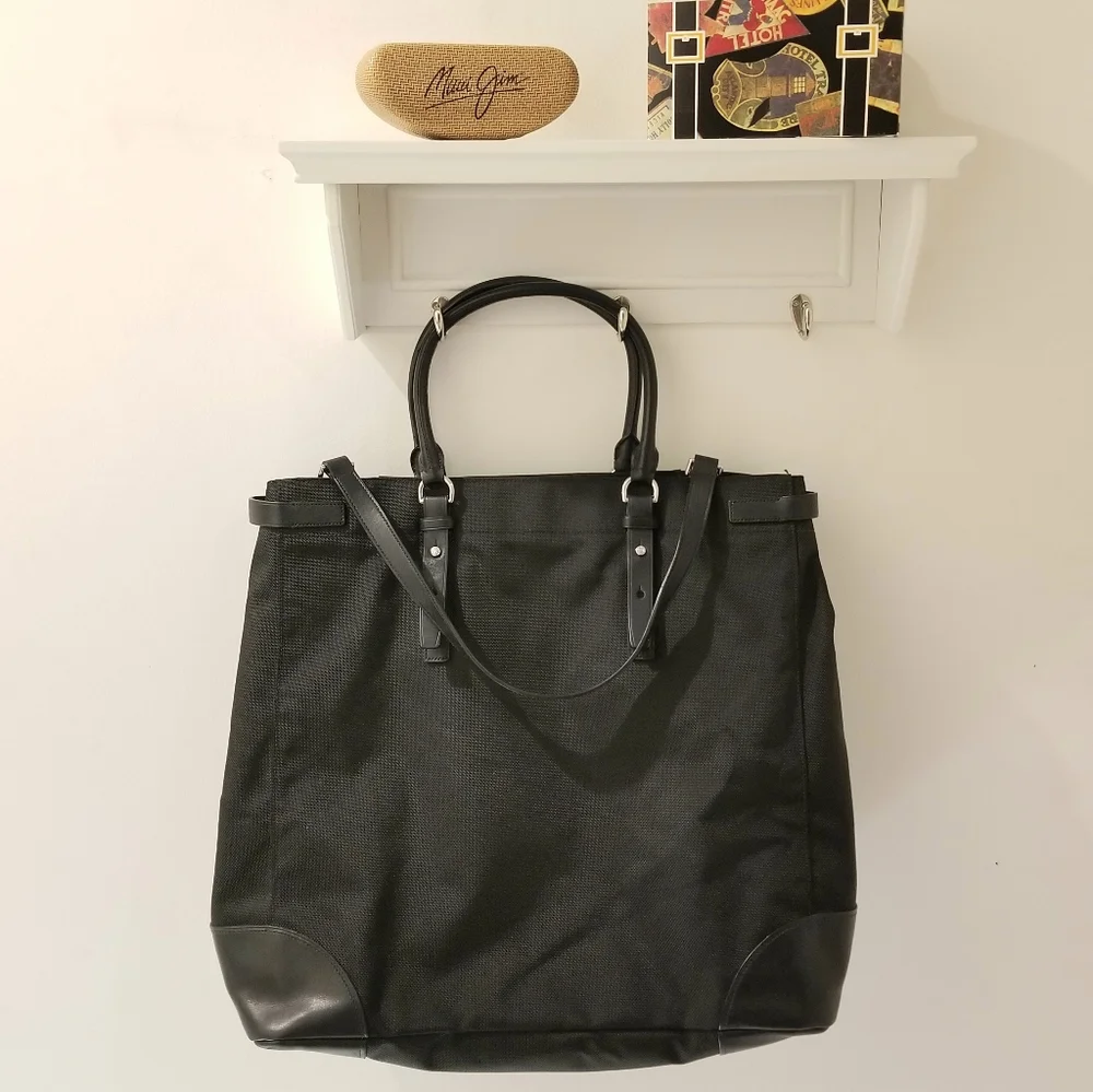 Tumi classic tote