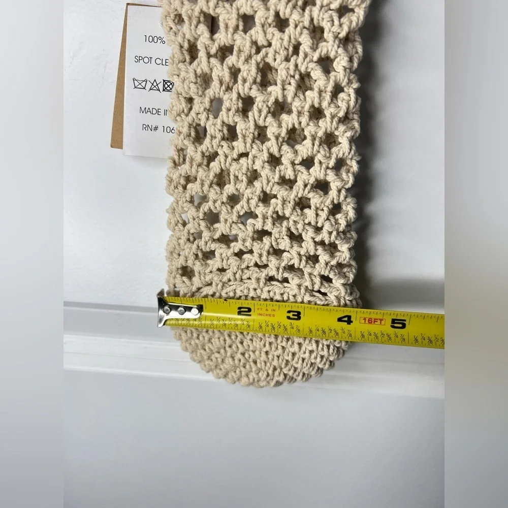 N/A stylish beige