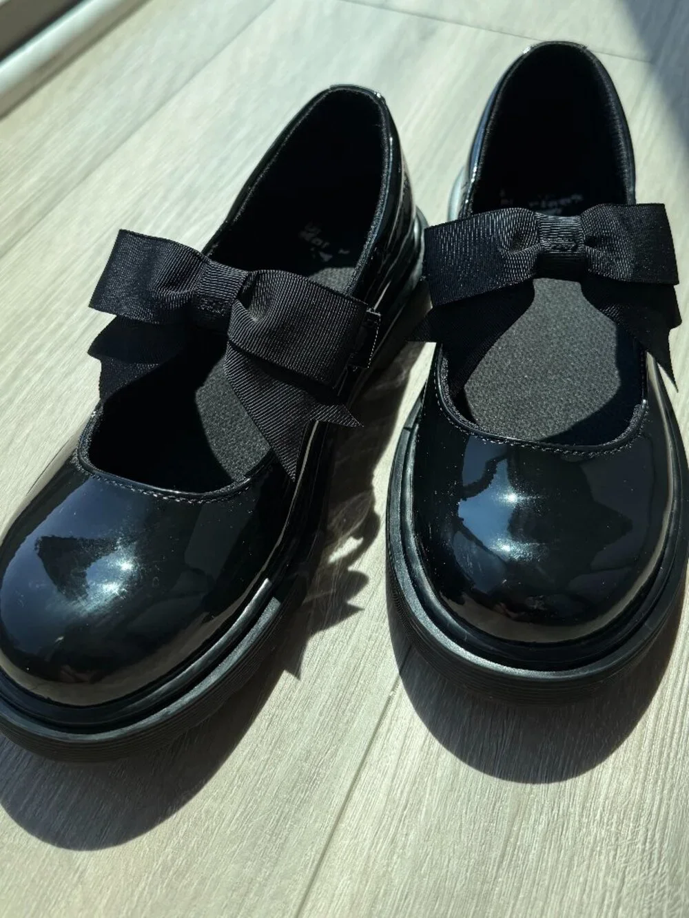 Dr. Martens hook sole free