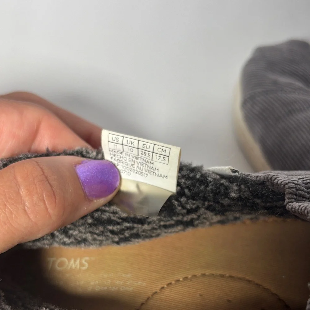 Toms Kids Gray Slip-On shoes