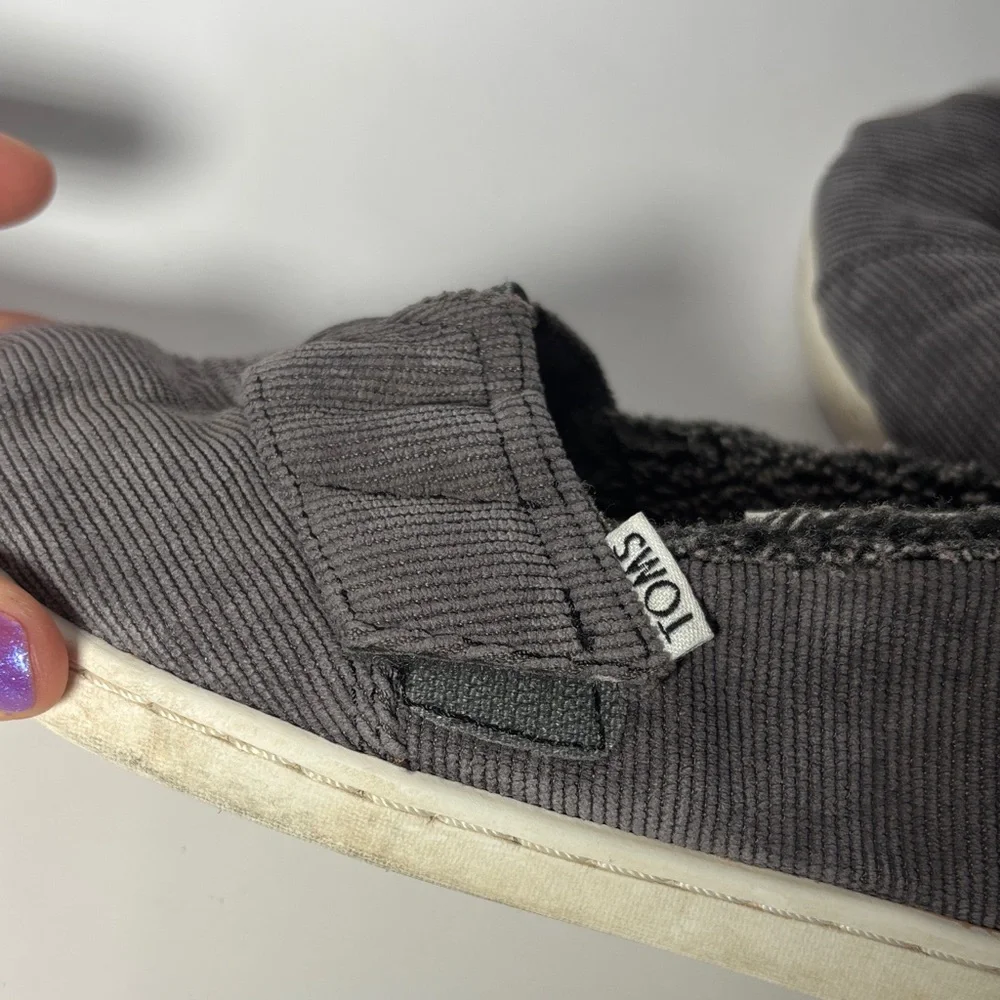 Toms Kids Gray Slip-On shoes