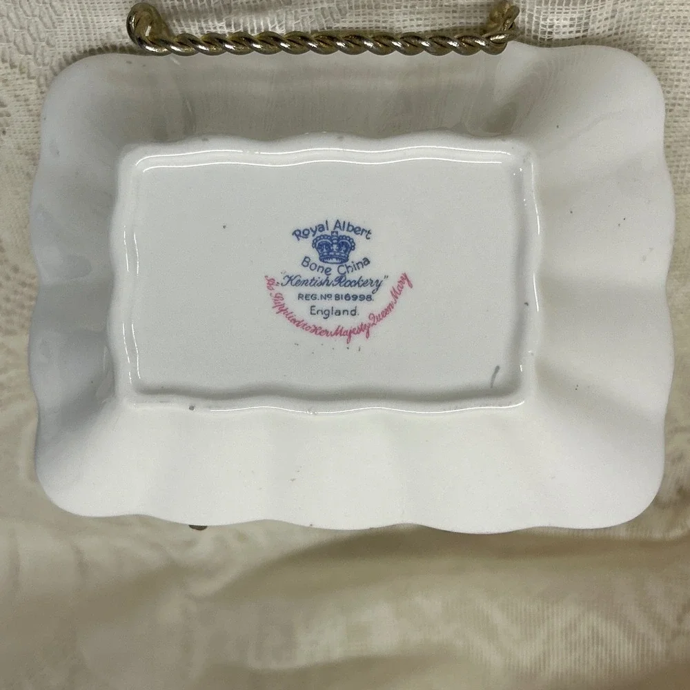 Royal Albert‎ Kentish Rockery Bone China Trinket Dish England Queen Mary Applied