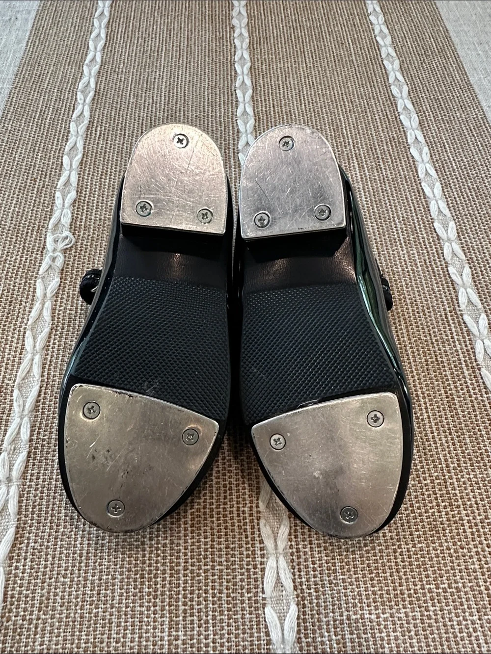 Revolution classic black