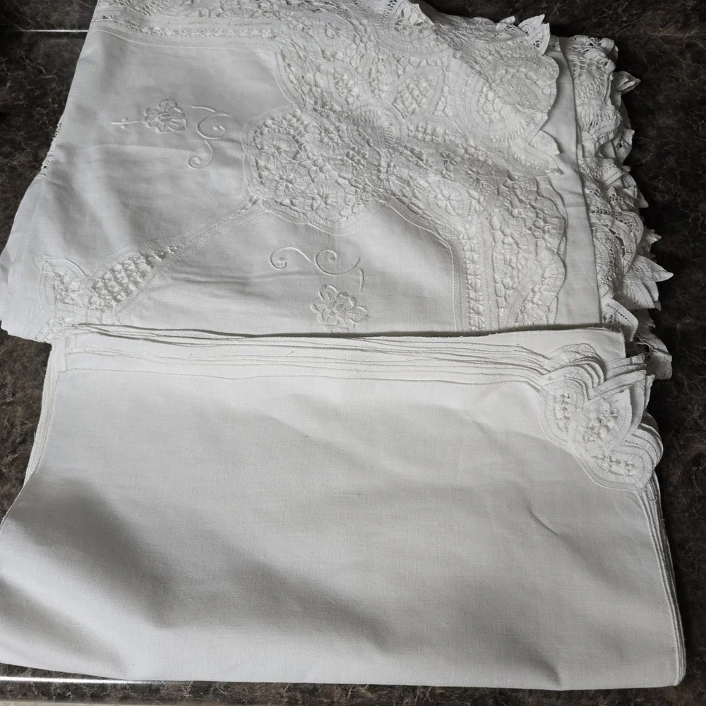 Vtg White Linen Blend Tablecloth Set 72x144‎ Hand Embroidery Cutwork Lace
