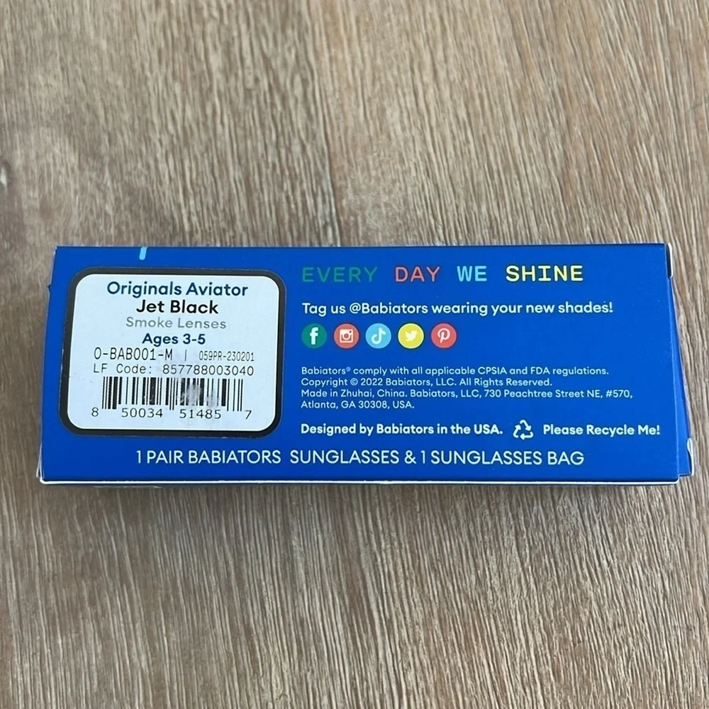 Babiators new box