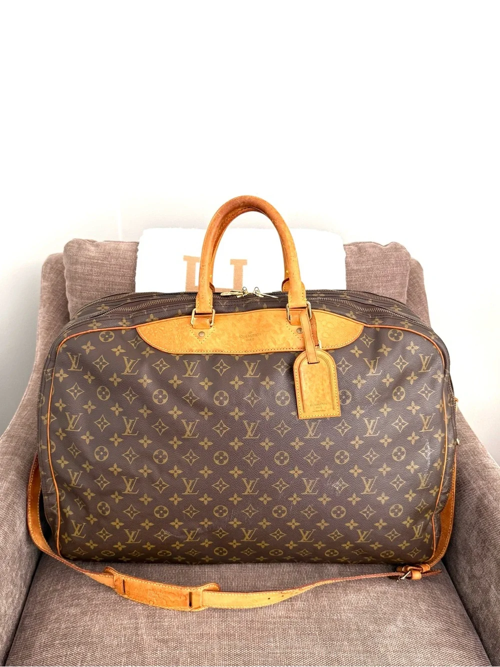 Louis Vuitton authentic louis