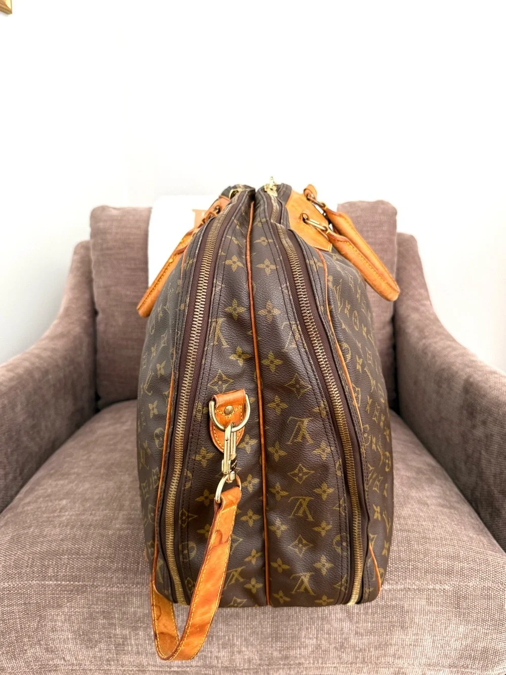 Louis Vuitton authentic louis