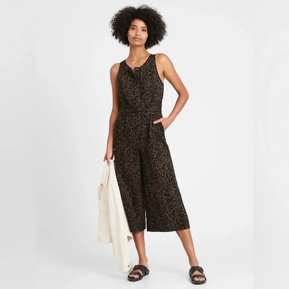 NWOT Banana Republic Linen Blend Wide Leg Crop Jumpsuit Animal Print Size 14