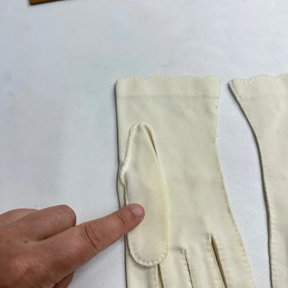 Unbranded vintage mid