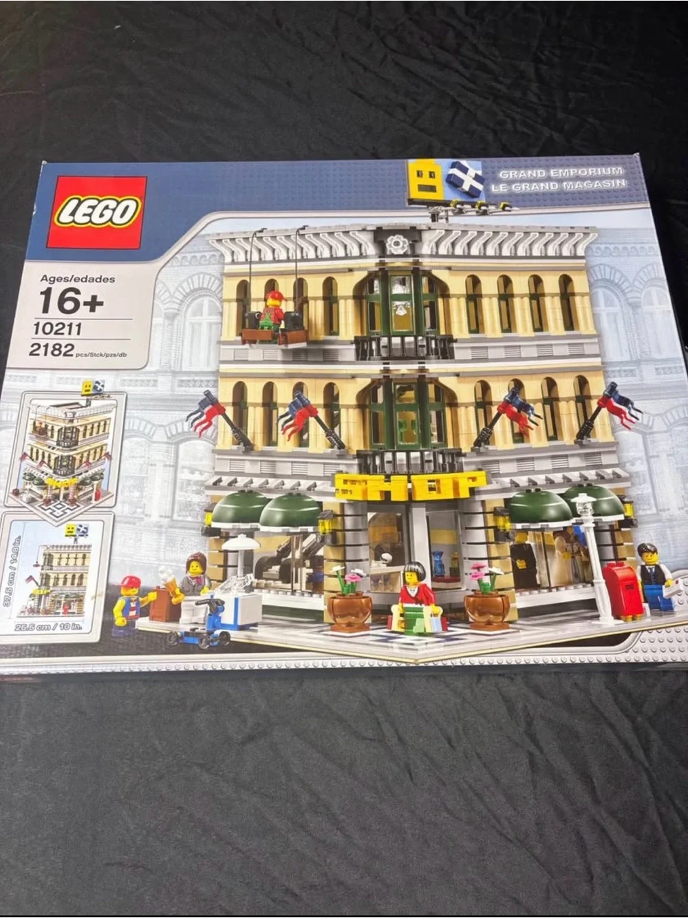 Lego set 10211
