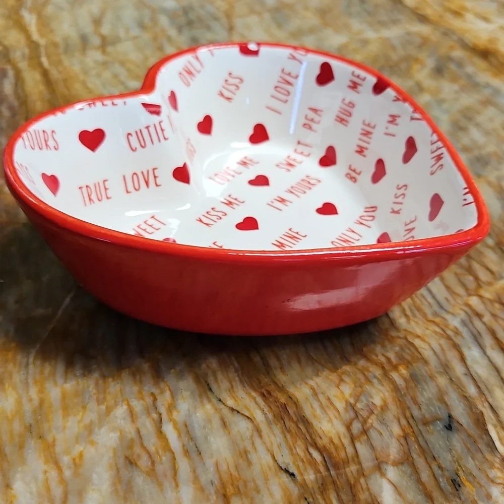 Sur La Table charming heart