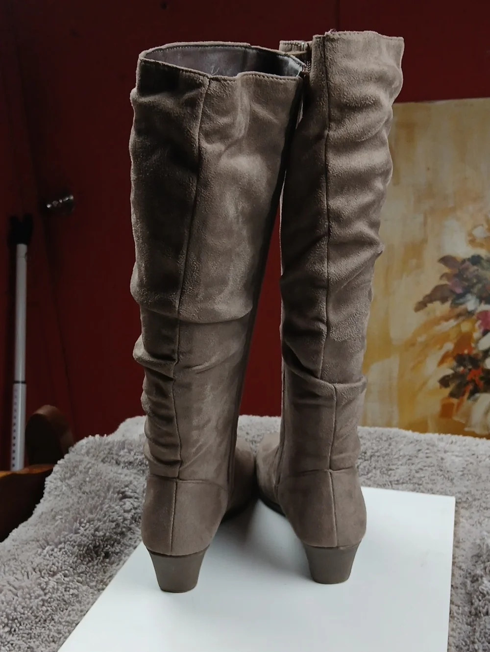 CL by Laundry gorgeous taupe