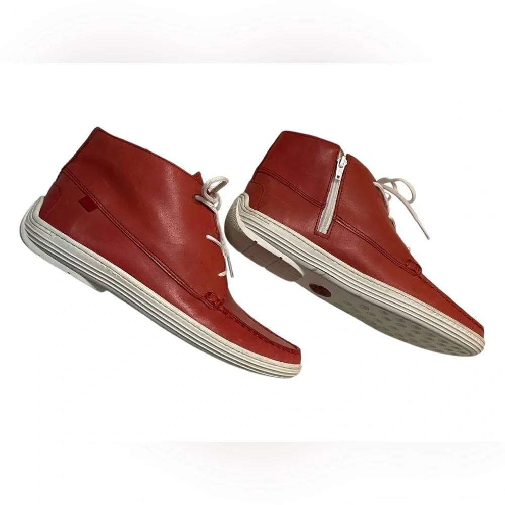 Marc Joseph brownish red