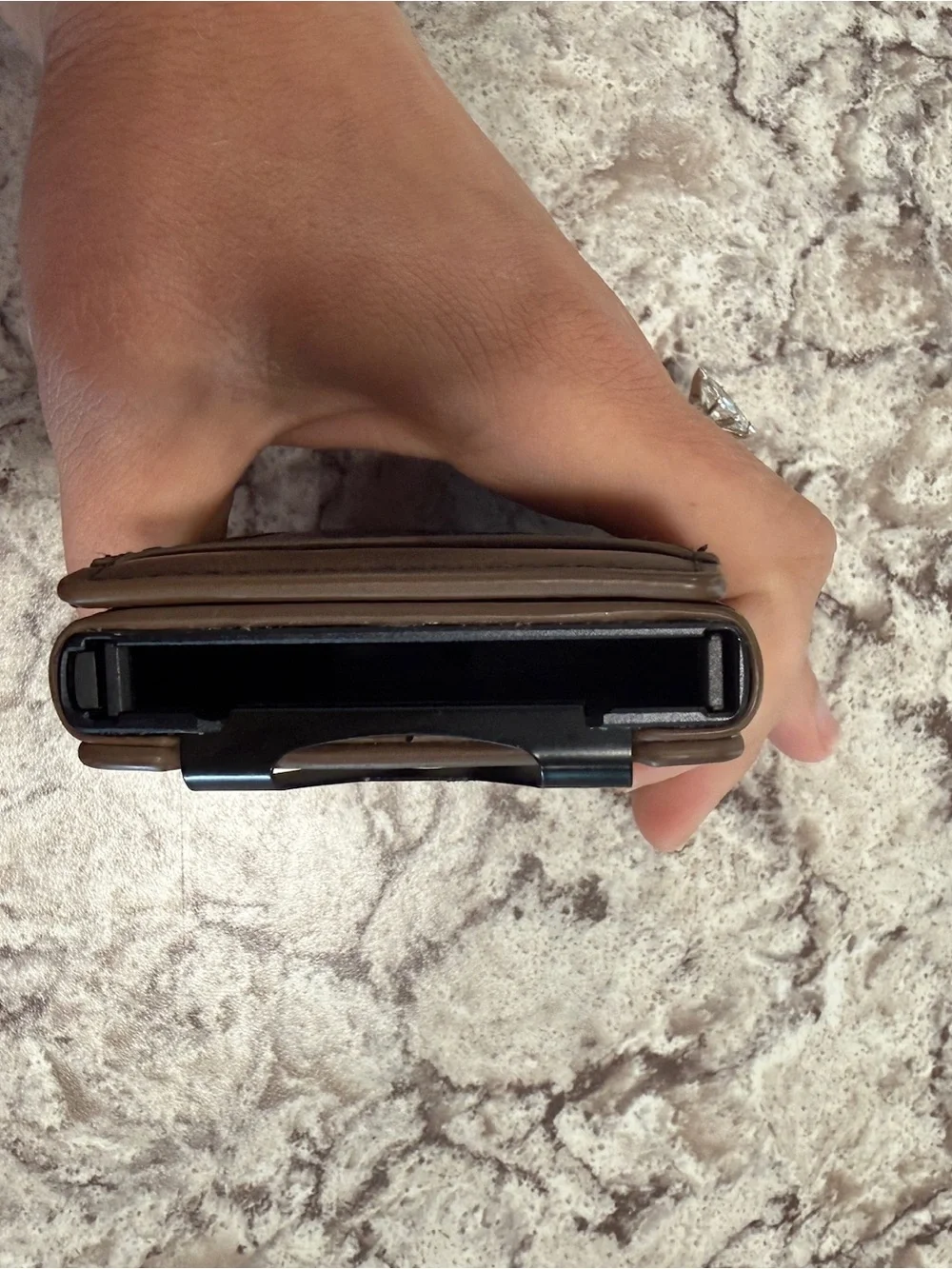 N/A sleek brown