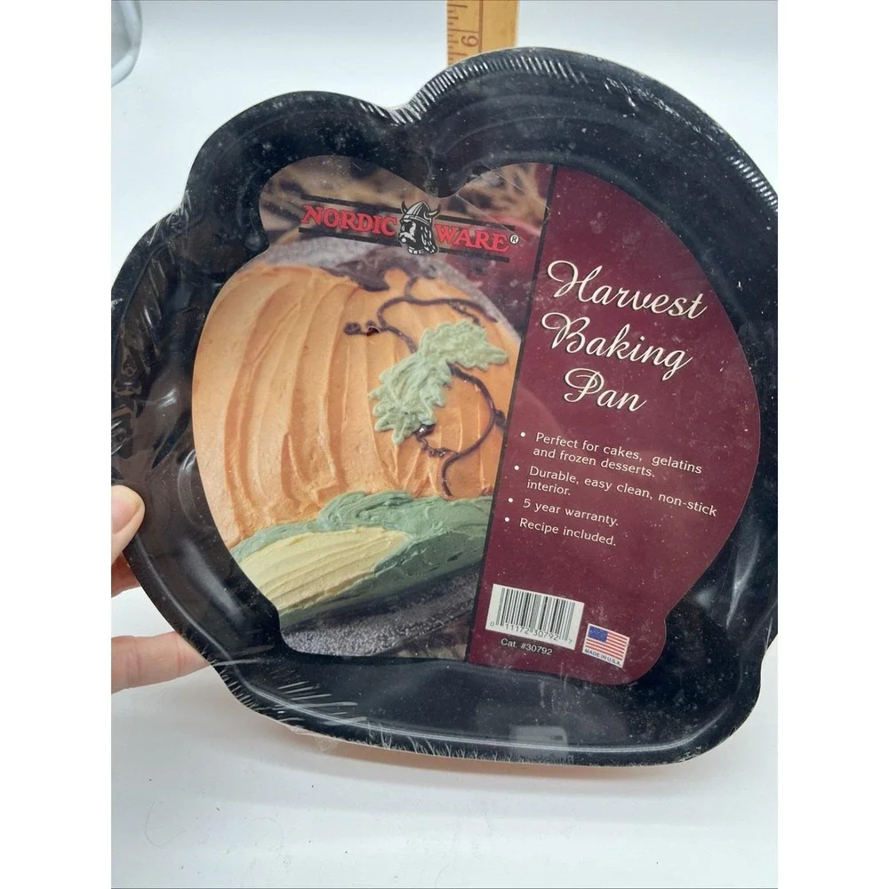 Nordic Ware vtg nordic