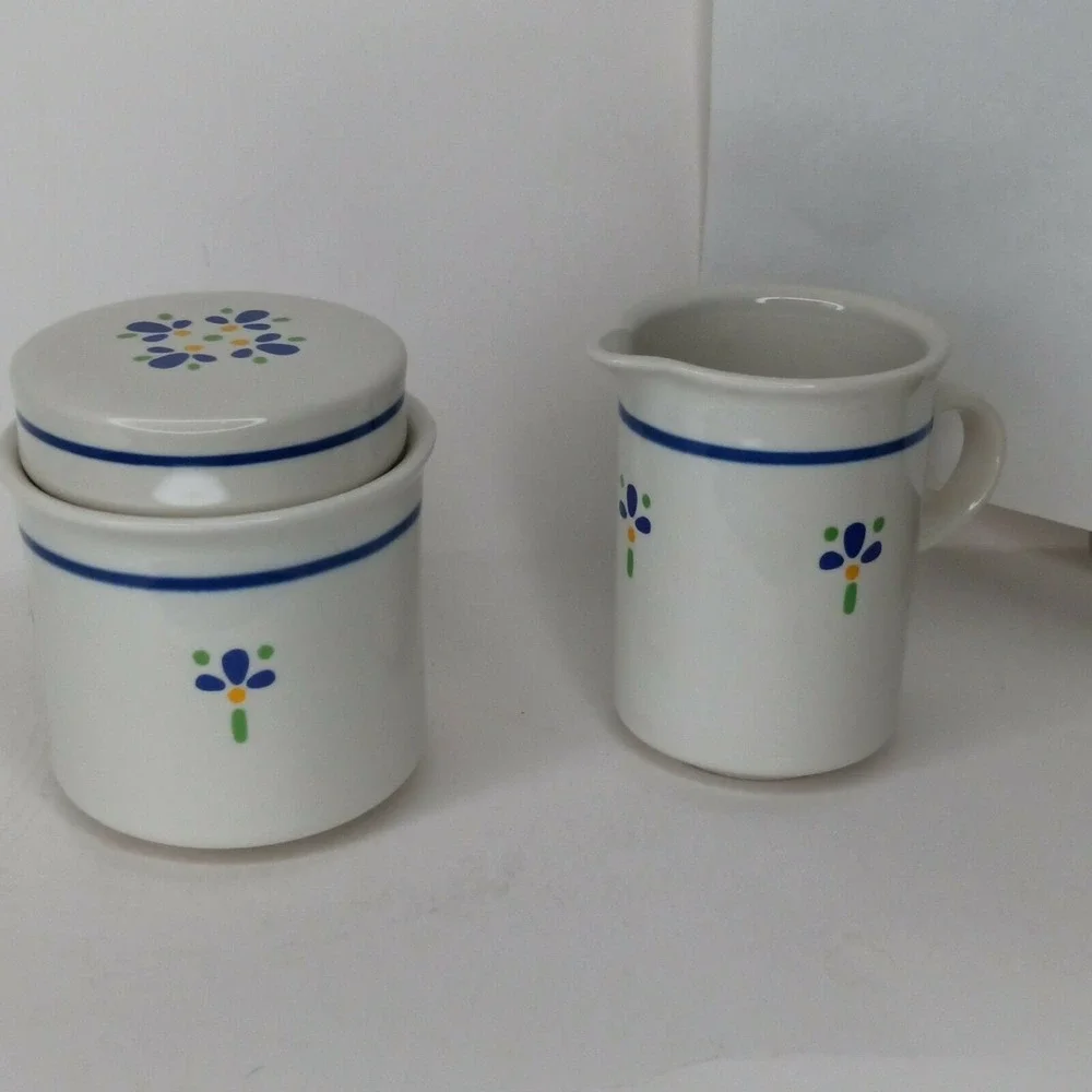 Avon vintage ceramic