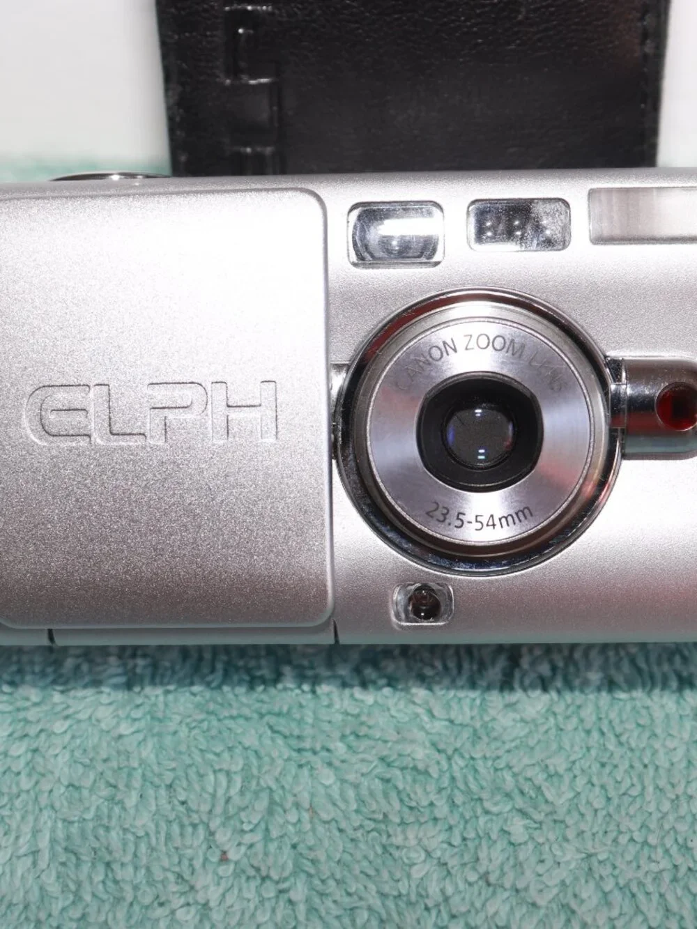 Canon elph z3
