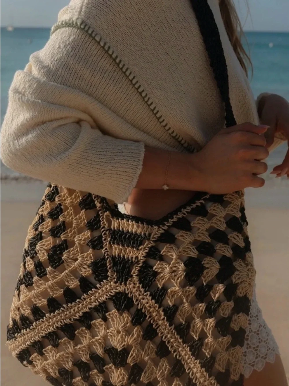 Steve Madden crochet shoulder
