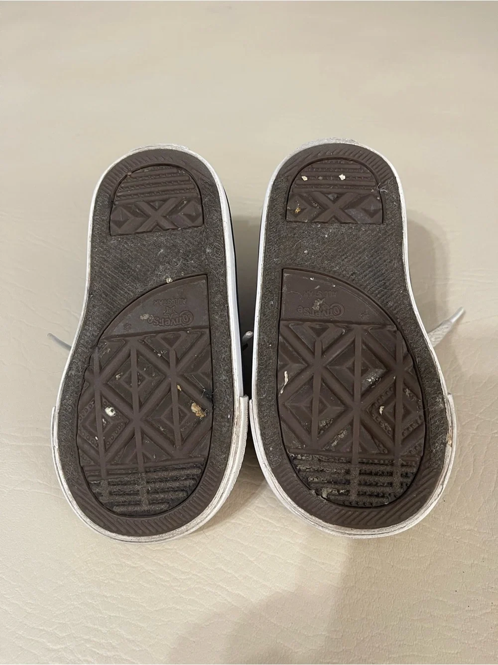 Toddler Converse Black Low Top size 5