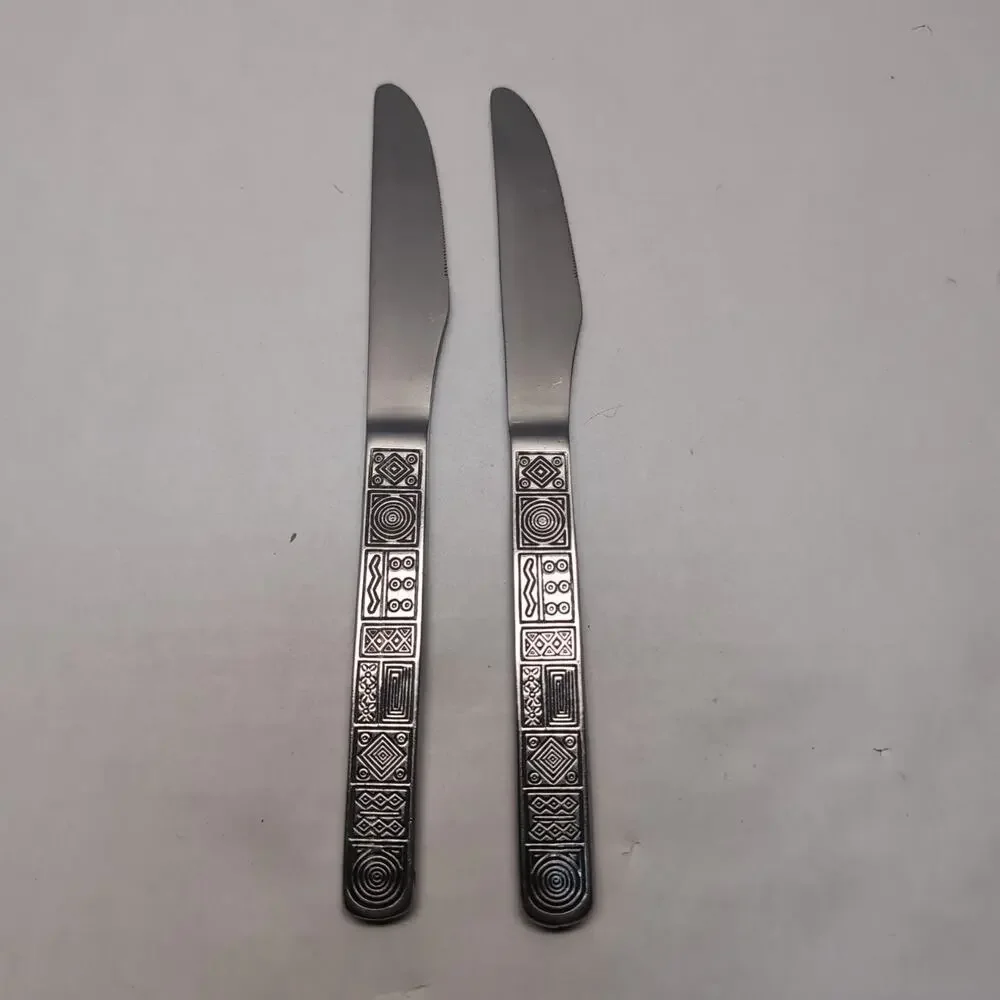 Set‎ of 2 Cambridge Aztec Stainless Flatware Dinner Knife Silverware