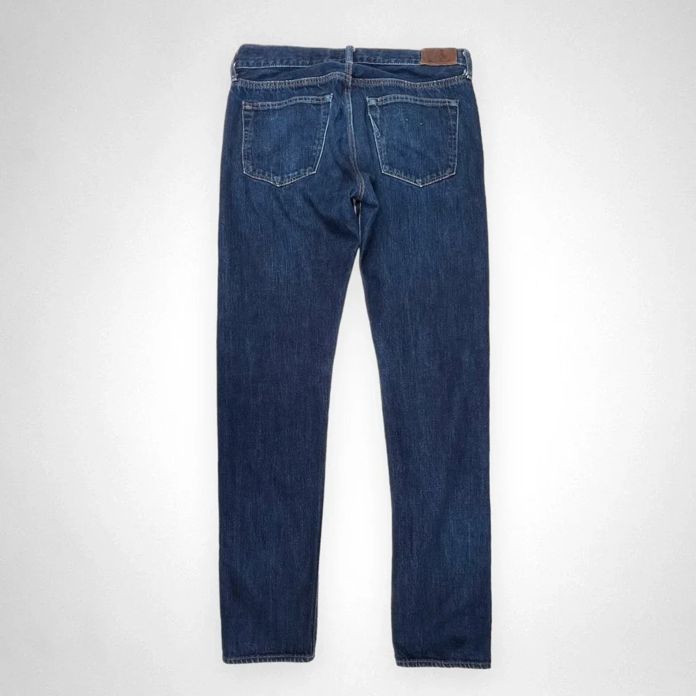 J. Crew signs kaihara