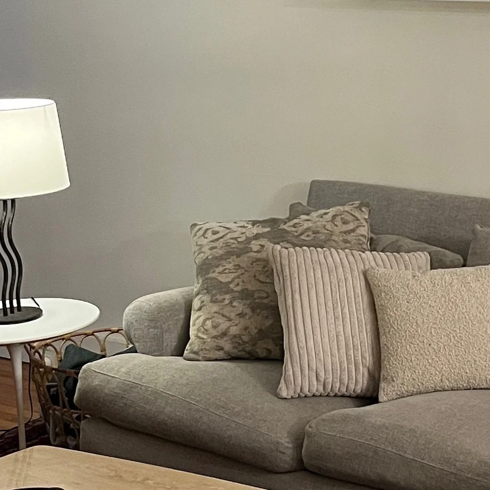 Bernhardt set grey
