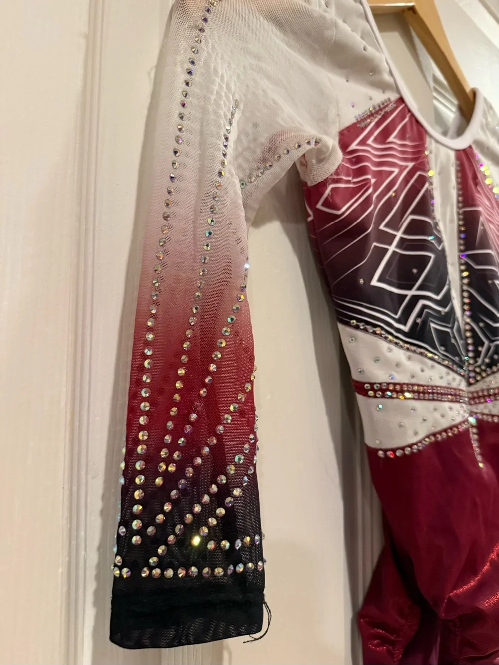 Gkelite stylish maroon