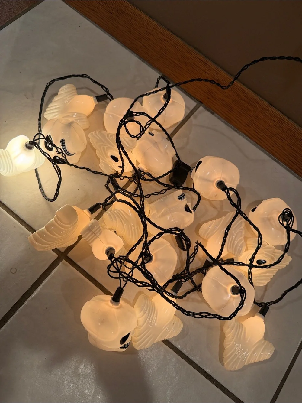 Vtg Blow Mold Skulls & Ghosts Halloween String Lights