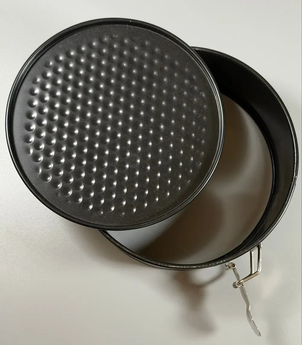 7 Inch Nonstick Springform Cake Pan Removable Base Like New