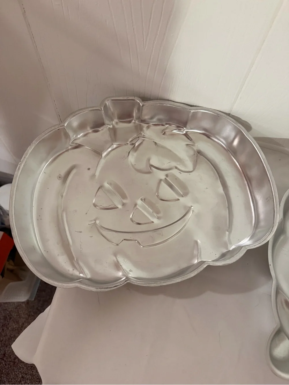 Wilton branded shaped