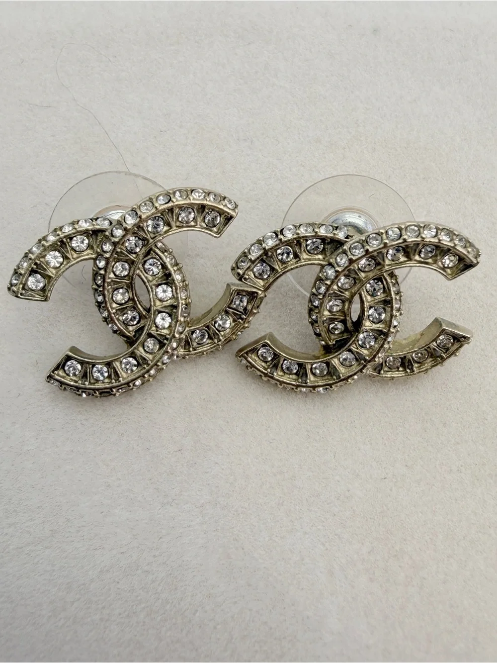 CHANEL authentic crystal