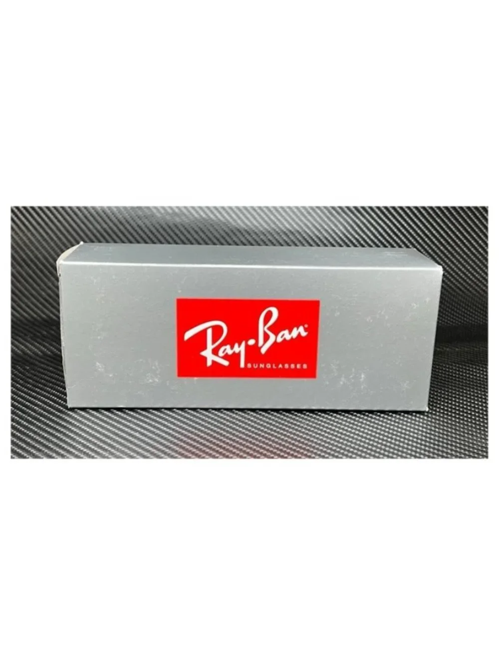 Ray-Ban new tags