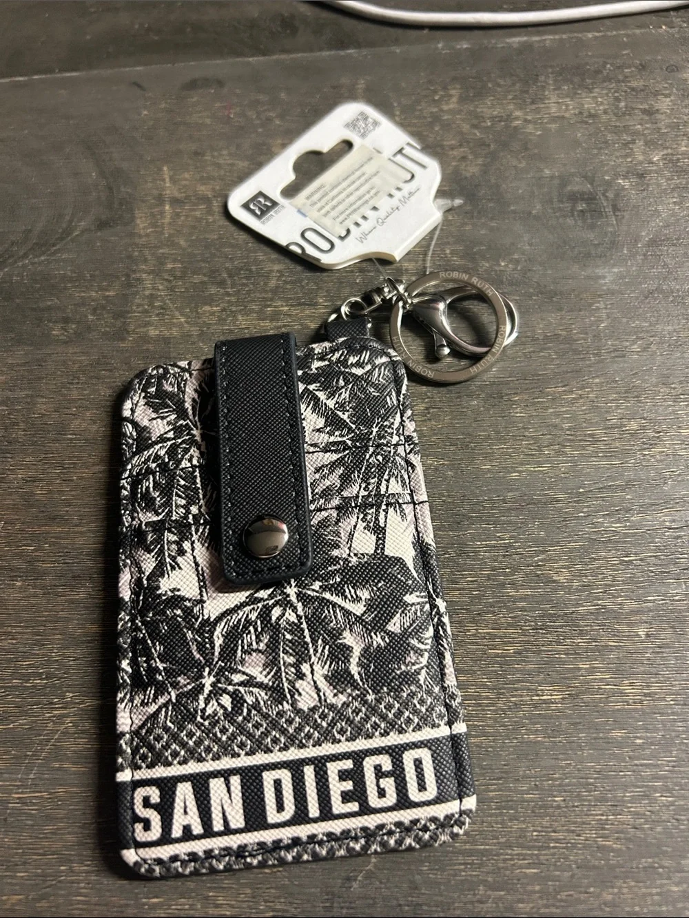 NWT Robin‎ Ruth San Diego Black & White Palm Card Holder Keychain