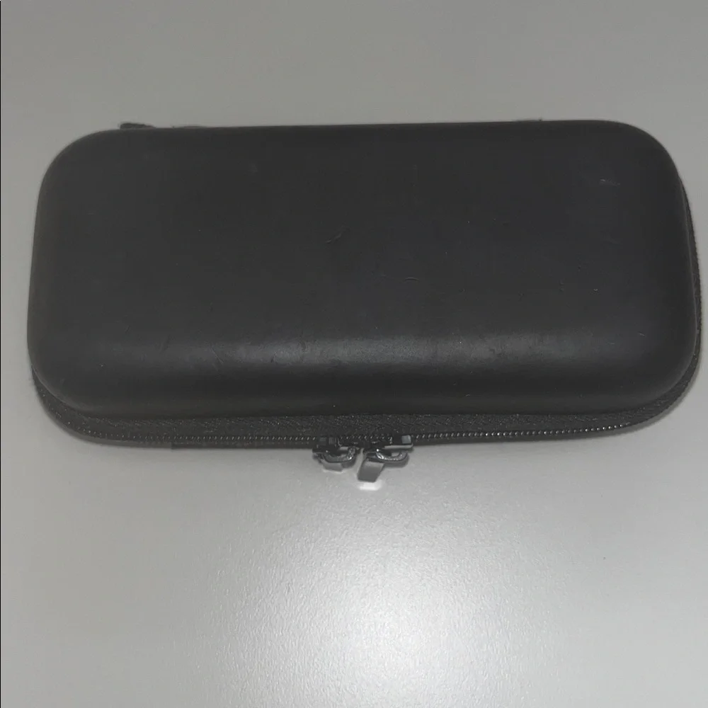 N/A sleek black