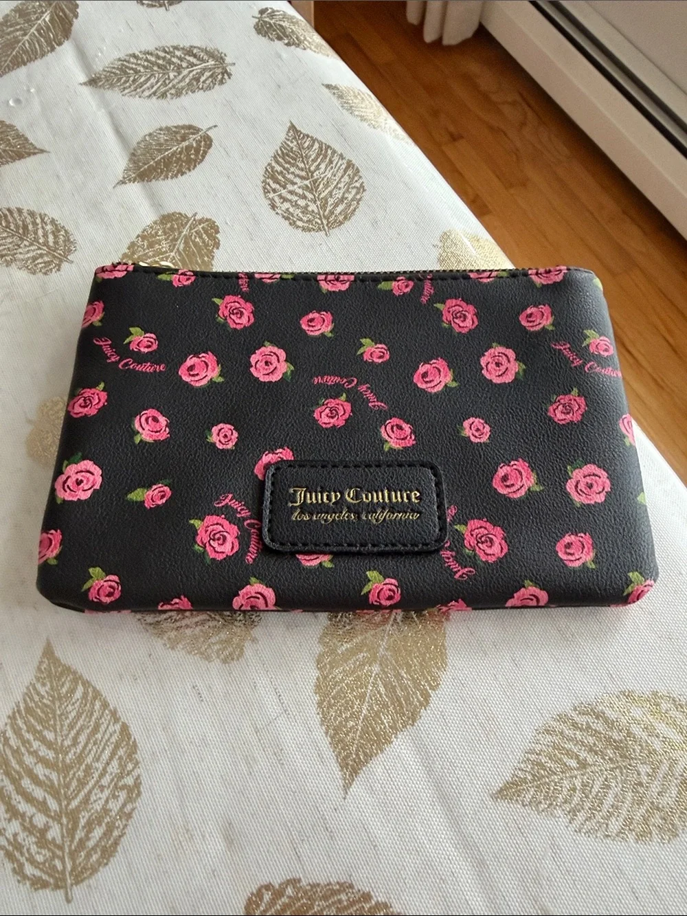 Juicy Couture sleek juicy