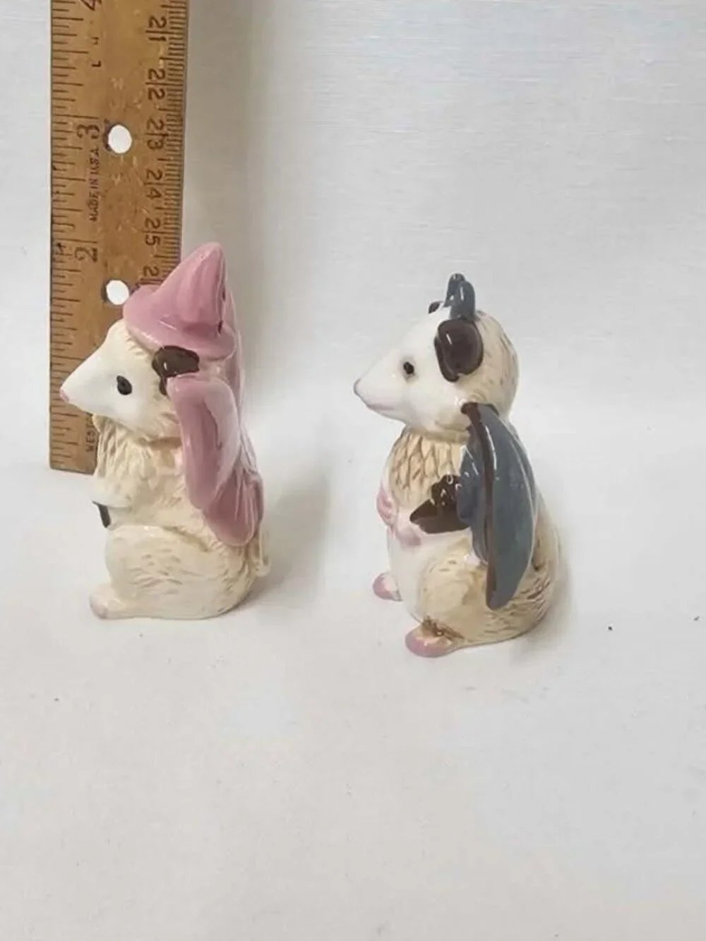 Cracker Barrel shown finish shakers