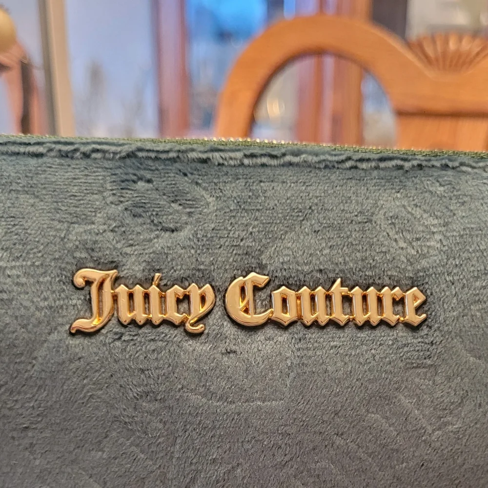 Juicy Couture new juicy