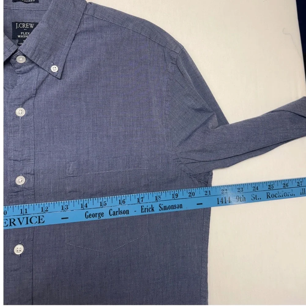 J. Crew fit collar