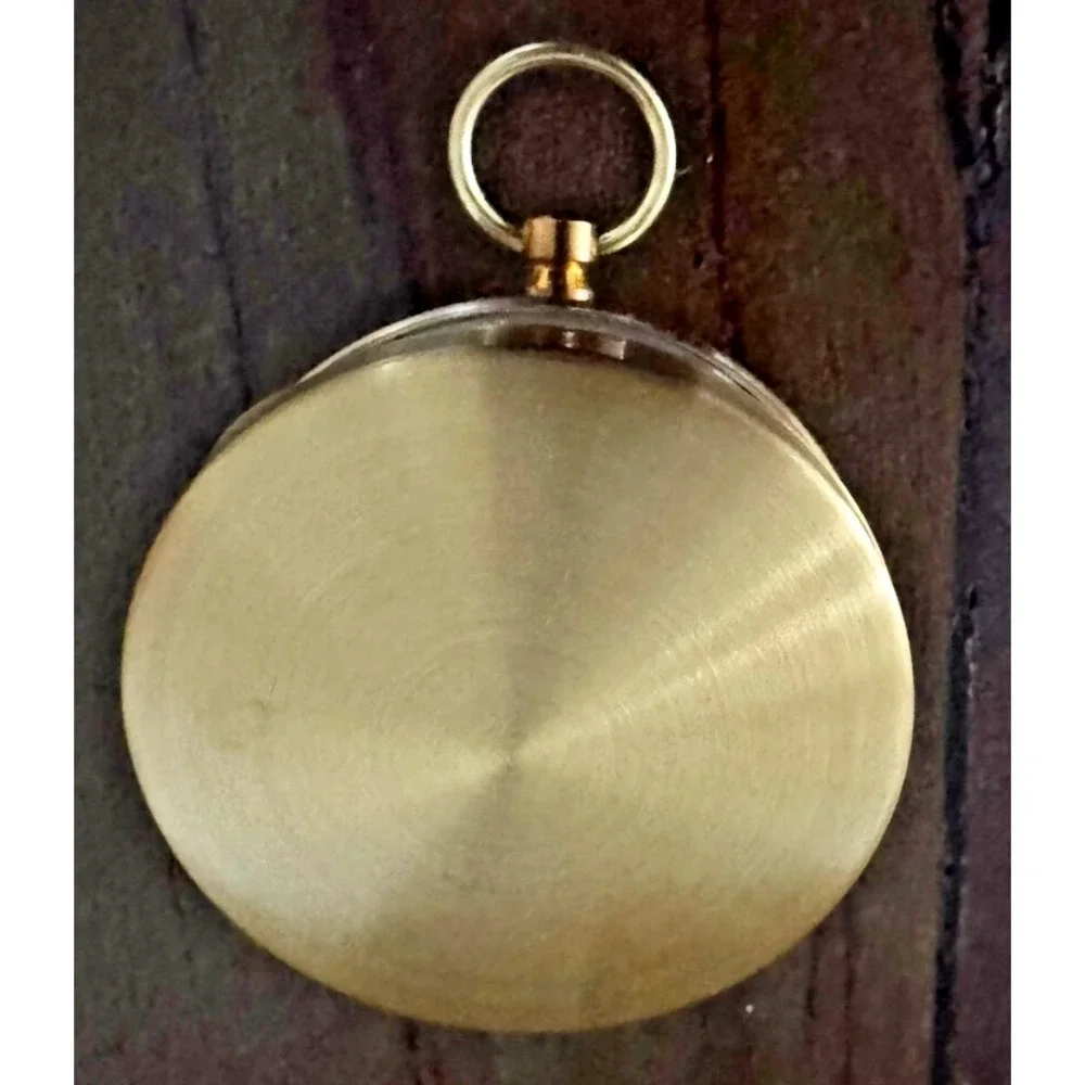 Small Pocket Compass with Lid &‎ Stop Lever To Fix Needle 1.75