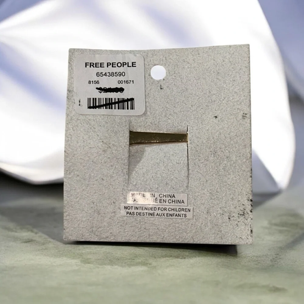 Free People new tag
