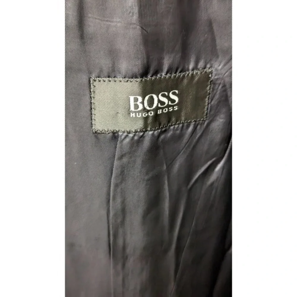 Hugo Boss perfect shape