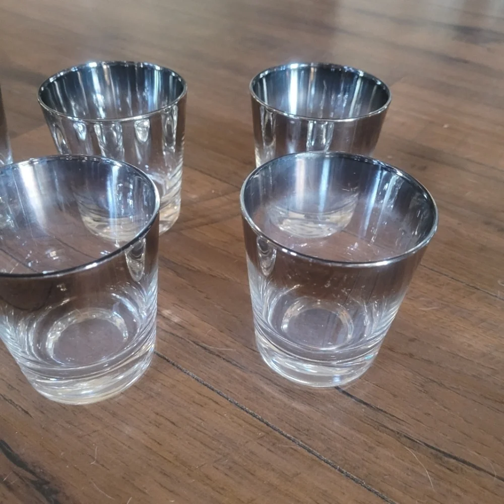 Vintage them cocktail some