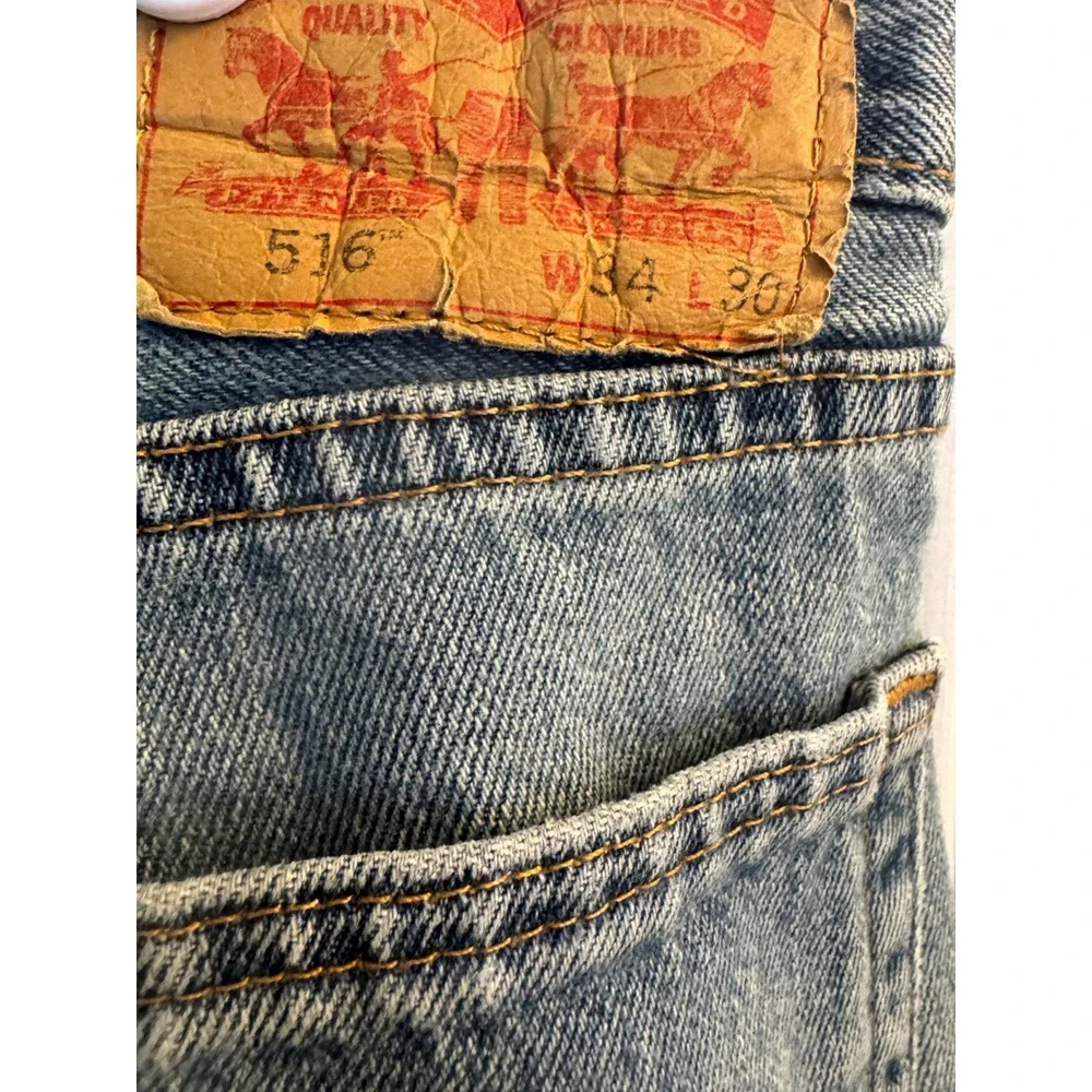 Levis levi 516