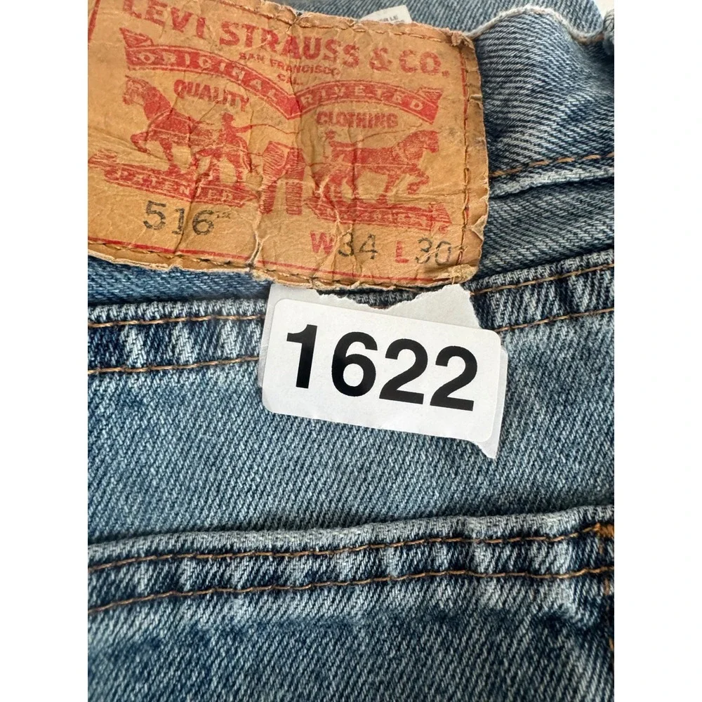 Levis levi 516