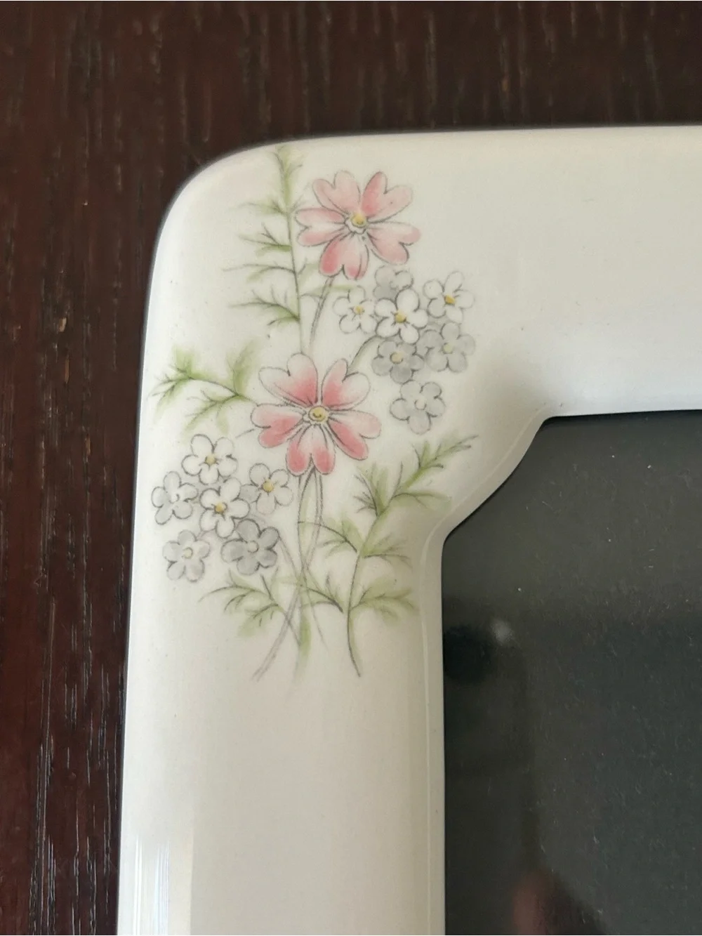 VTG  80s Pink Green Floral Cottage‎ Granny Core Ivory Ceramic Photo Frame 12X10