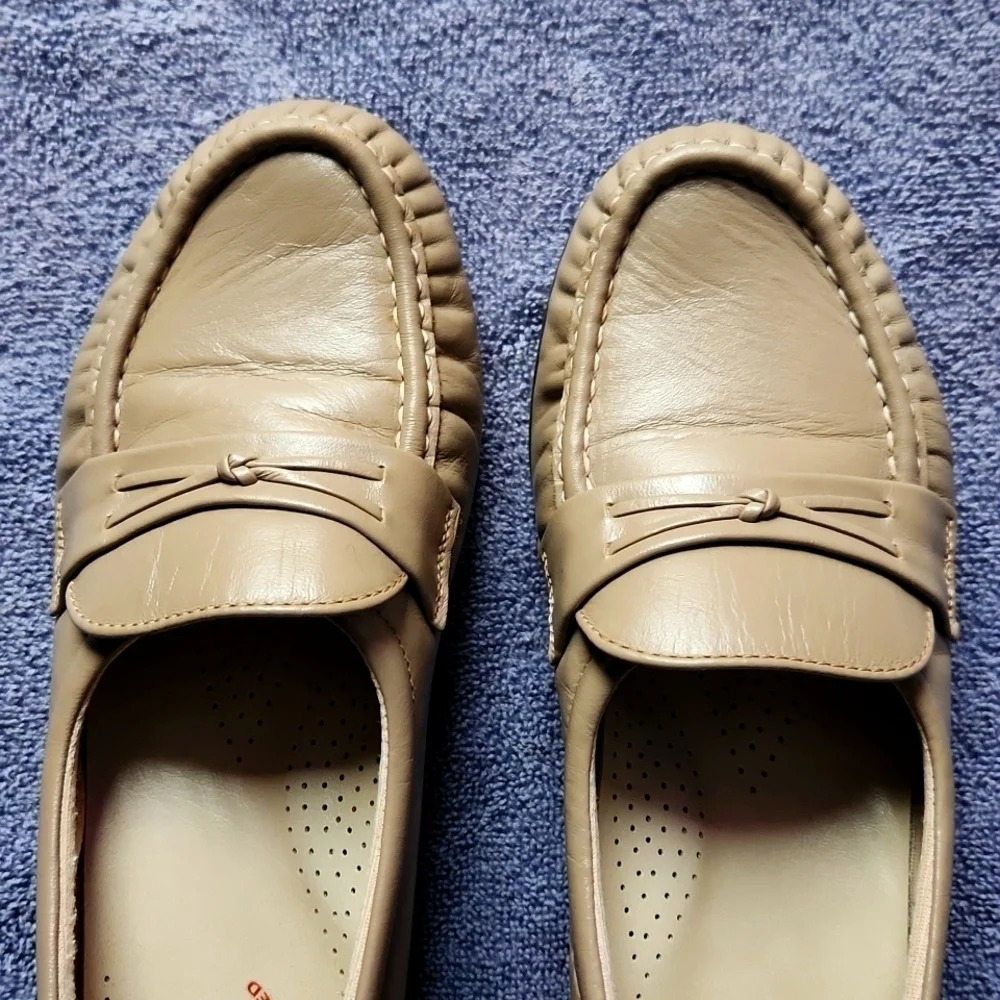 SAS Easier Slip On Loafer Wedge Mocha Size 5W Tripad Comfort Foot Bed